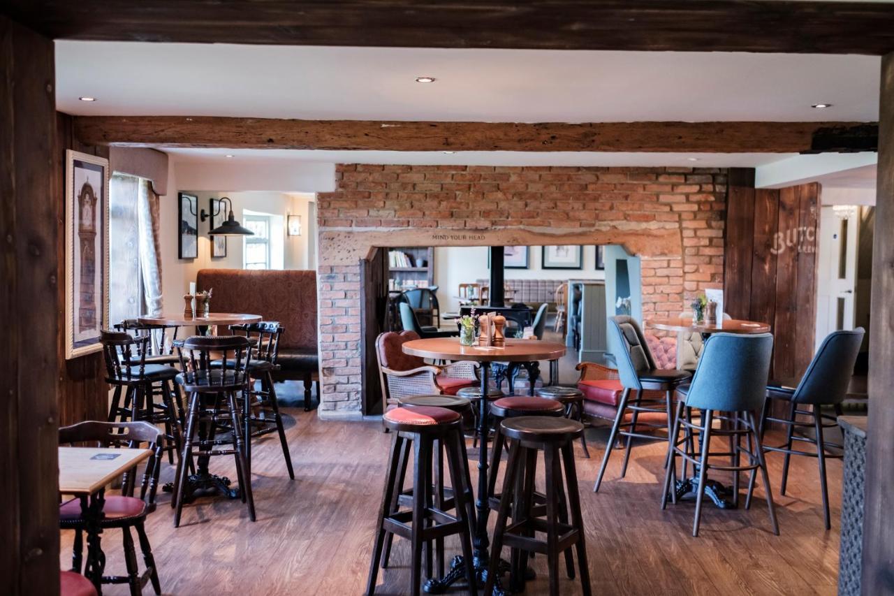 The Bower Inn Μπριτζγουότερ Εξωτερικό φωτογραφία The interior of the pub