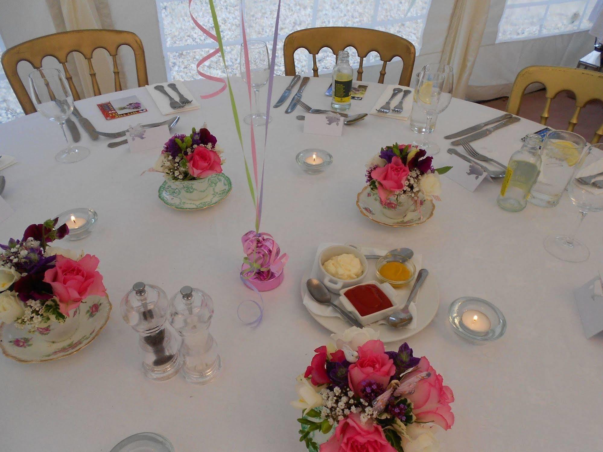 The Bower Inn Μπριτζγουότερ Εξωτερικό φωτογραφία A table set for a wedding breakfast